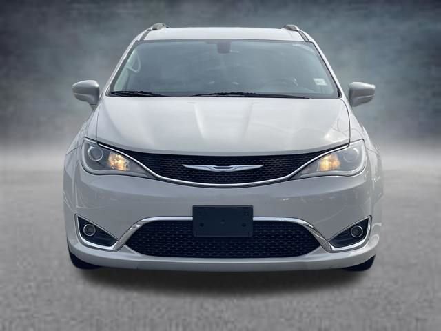 Used 2017 Chrysler Pacifica Touring-L Plus image 29