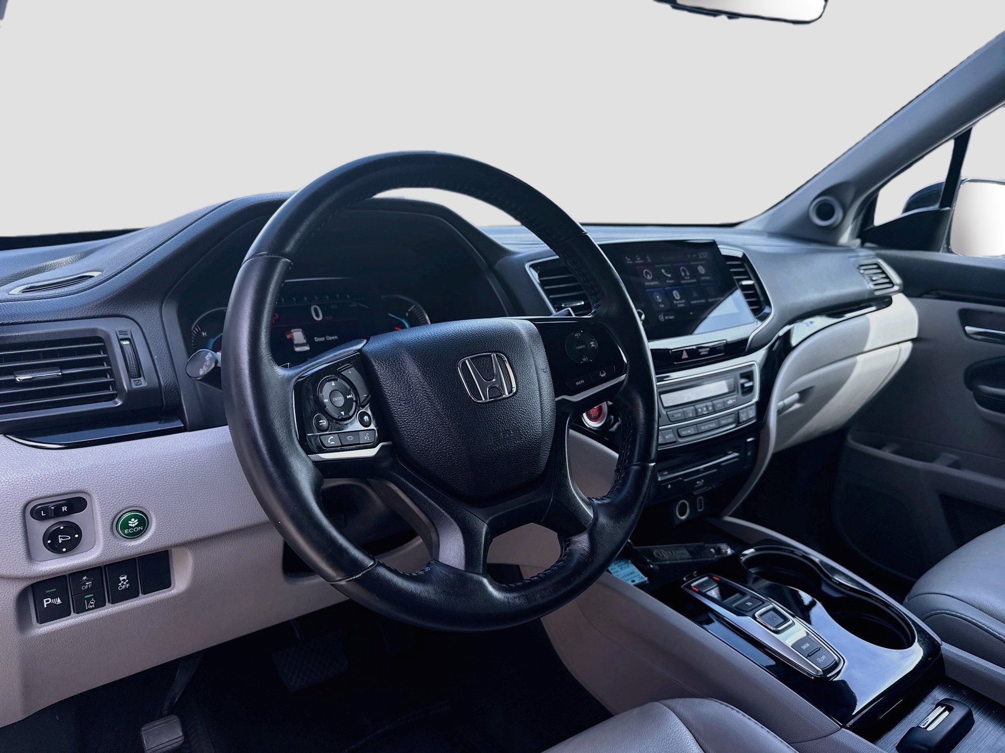 Used 2019 Honda Pilot Touring image 9