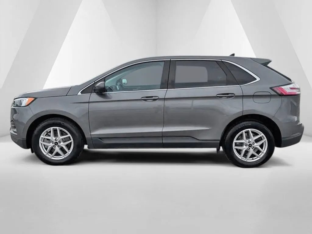 Used 2024 Ford Edge SEL AWD/4WD image 4