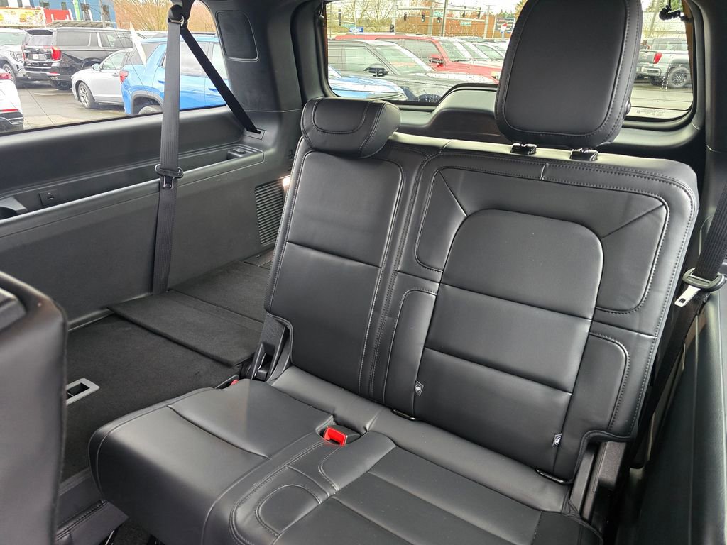 Used 2024 Lincoln Navigator L Reserve image 58