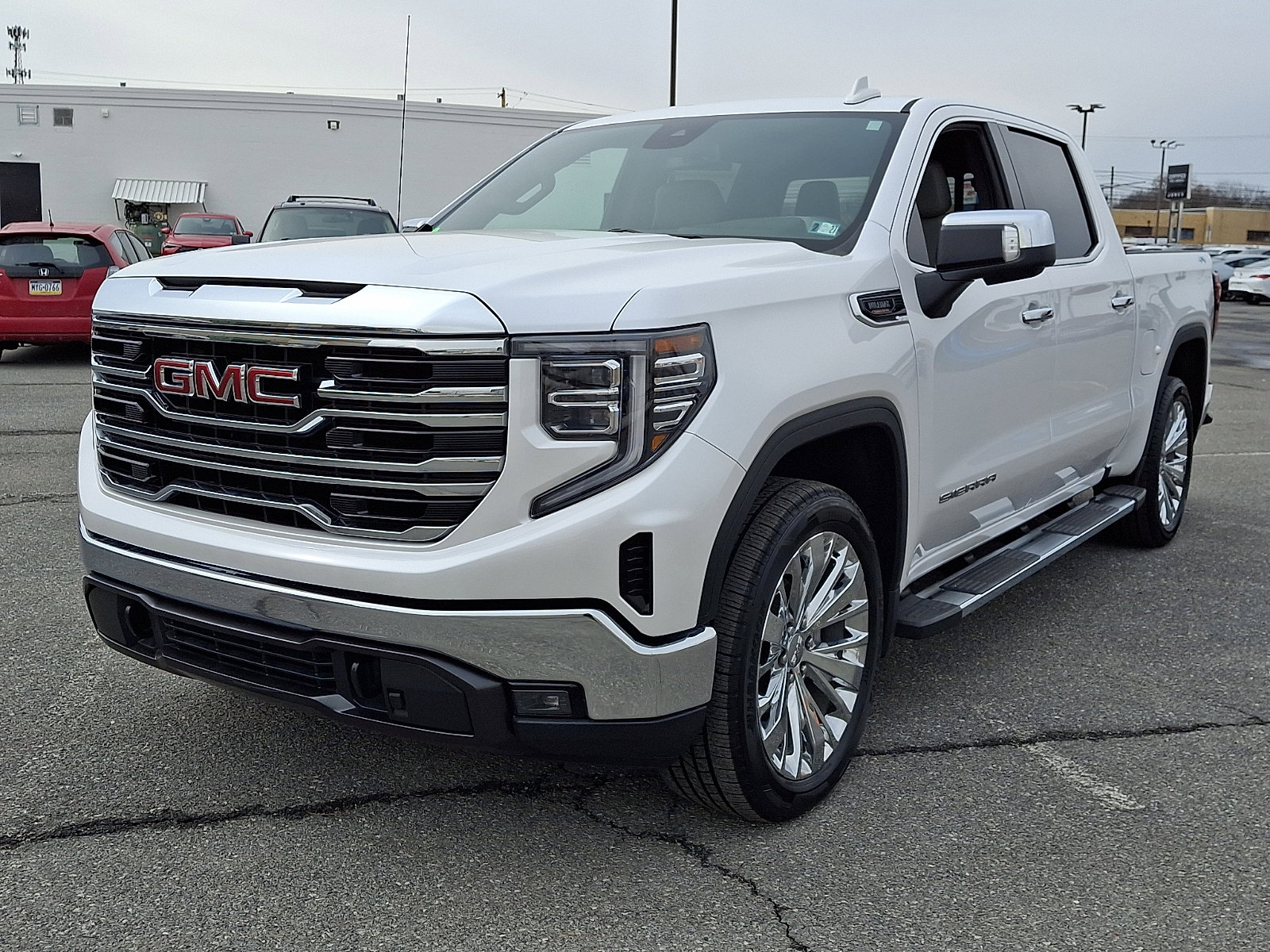 Certified 2023 GMC Sierra 1500 SLT w/ SLT Premium Package image 3