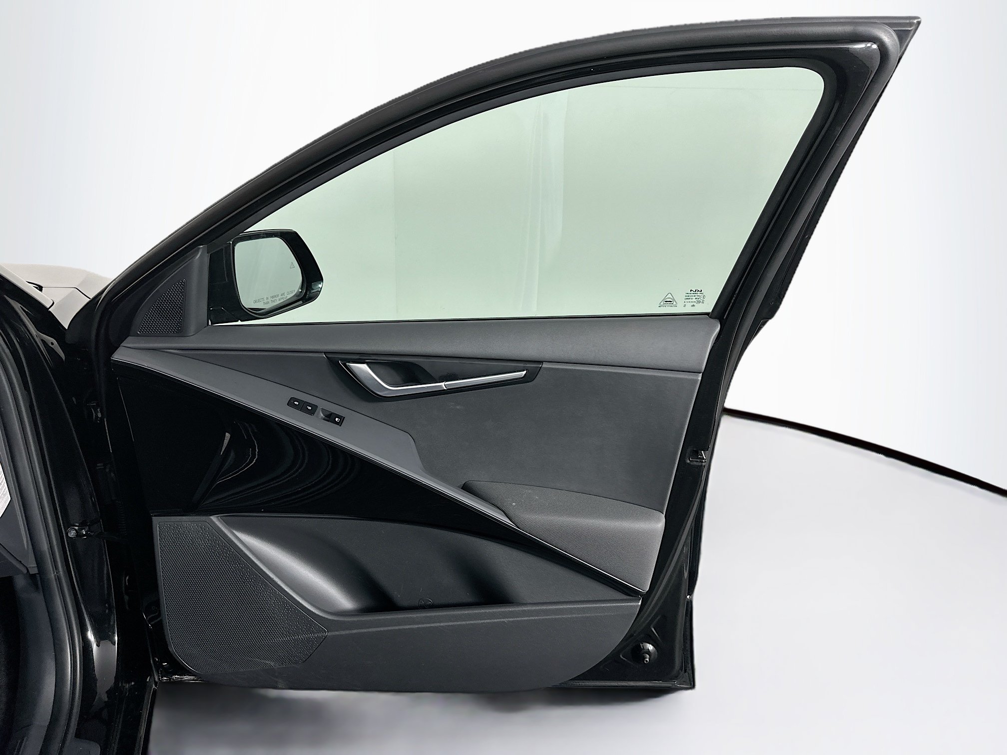 Used 2024 Kia Niro Wind w/ Wind Preserve Package FWD image 32