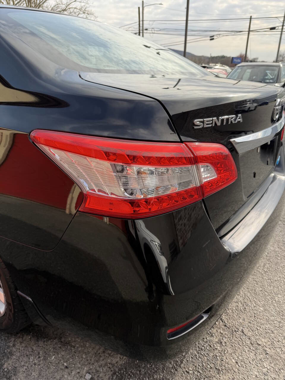 Used 2013 Nissan Sentra S image 4