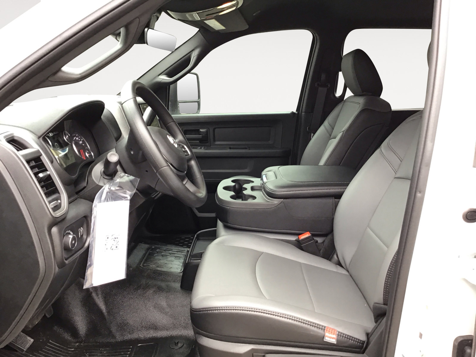 New 2026 RAM 5500 Tradesman w/ Chrome Appearance Group image 21