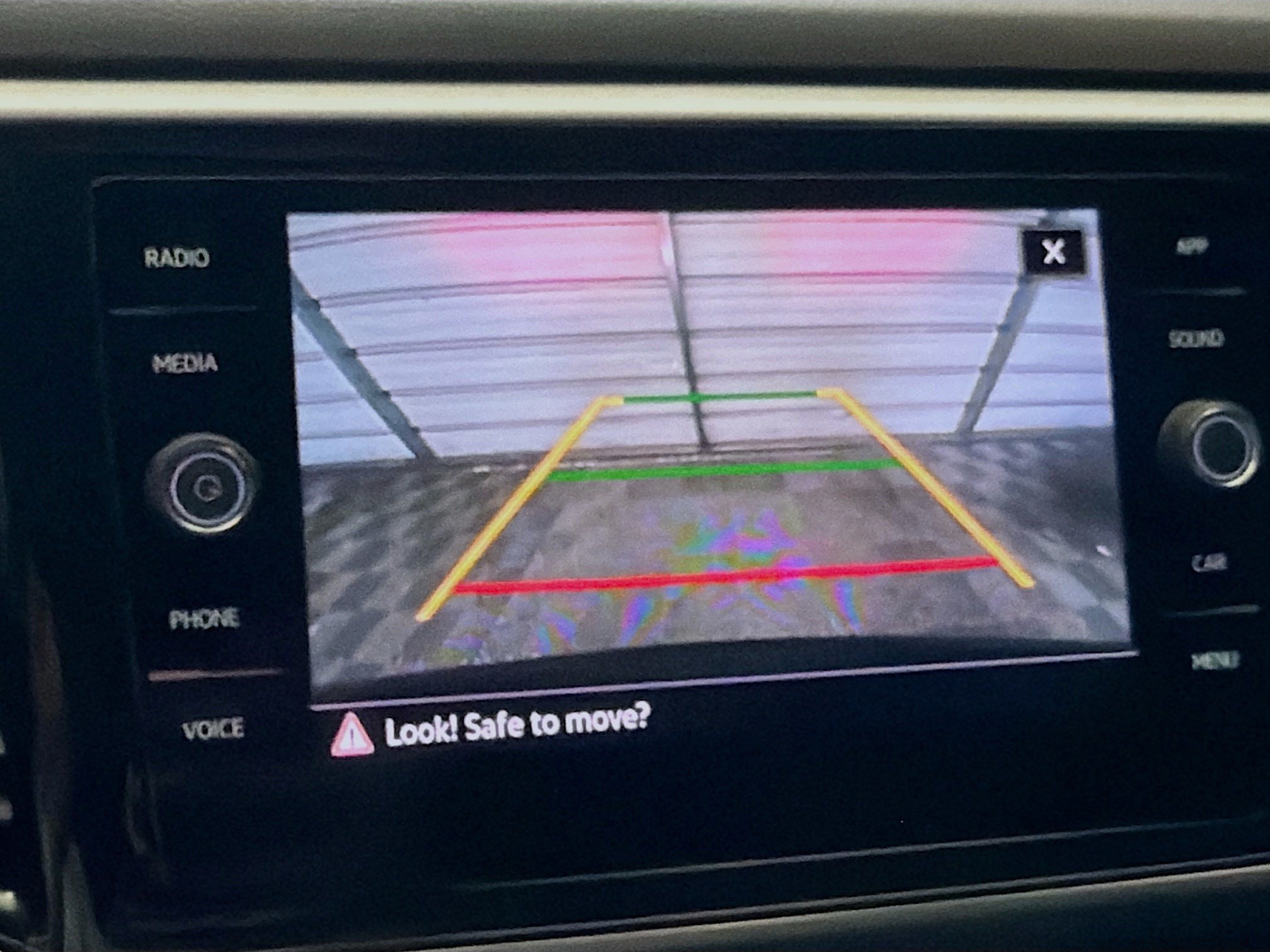 Used 2022 Volkswagen Atlas SE FWD image 17