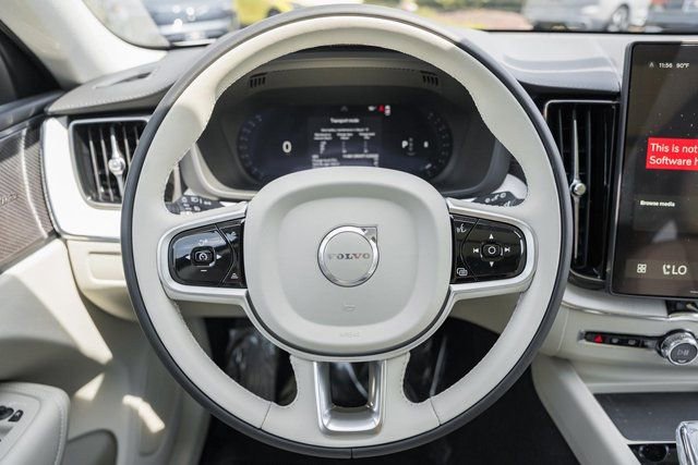Used 2026 Volvo XC60 B5 Ultra w/ Protection Package Premier image 26