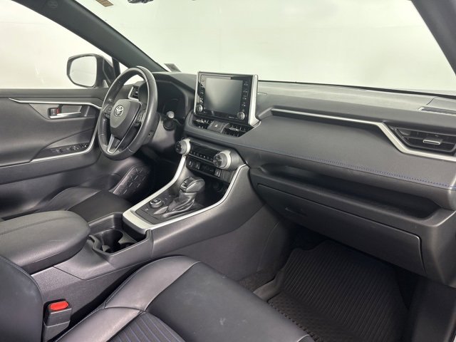 Used 2020 Toyota RAV4 XSE image 25