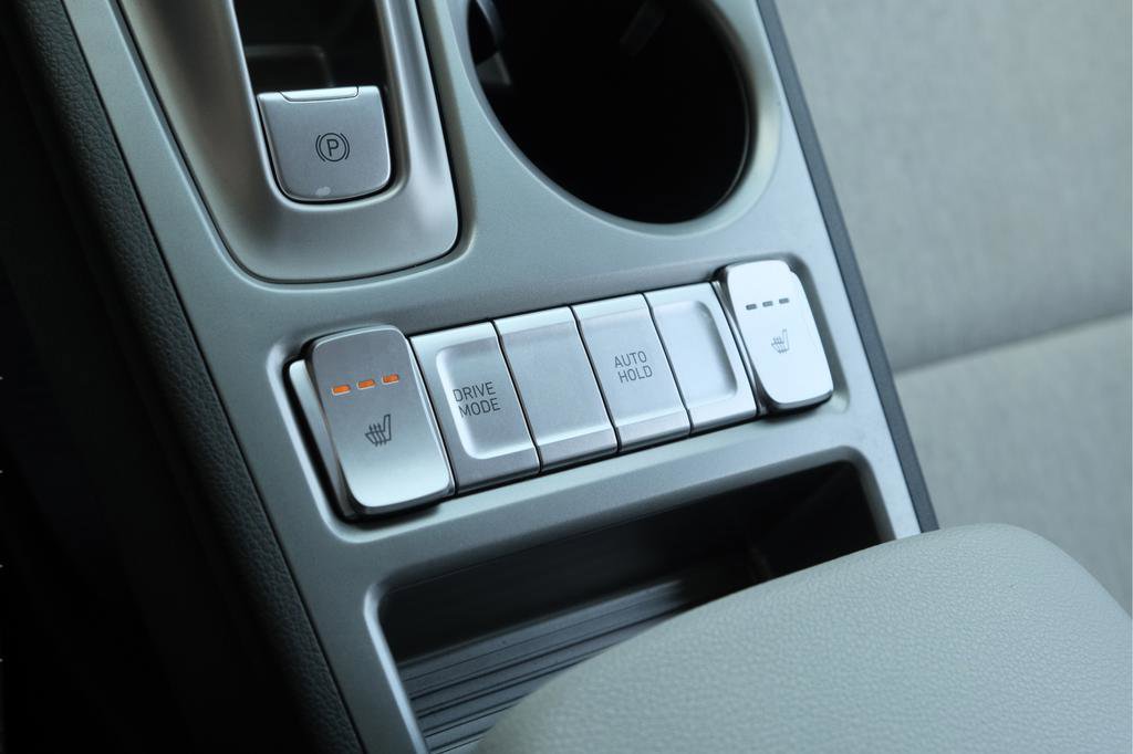 Used 2023 Hyundai Kona SE FWD image 24