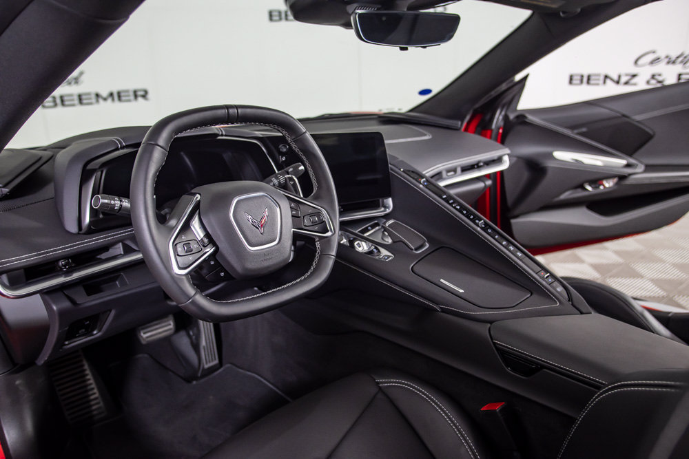 Used 2024 Chevrolet Corvette Stingray Coupe w/ Z51 Performance Package RWD image 19