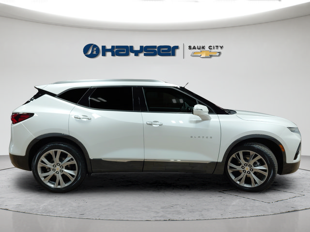 Certified 2022 Chevrolet Blazer Premier w/ Enhanced Convenience Package AWD/4WD image 8