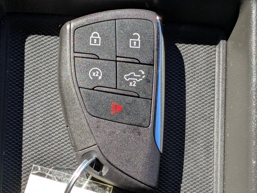 Used 2025 Chevrolet Silverado 1500 LT image 31