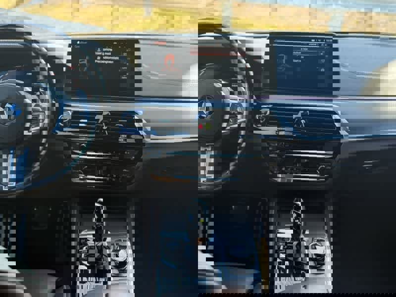 Used 2022 BMW 530i xDrive w/ Executive Package image 27