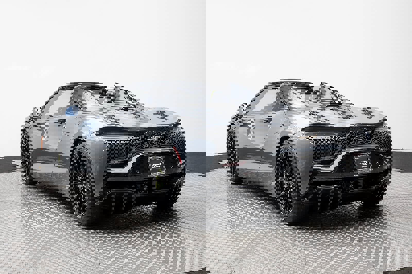 New 2025 McLaren Artura Spider image 4