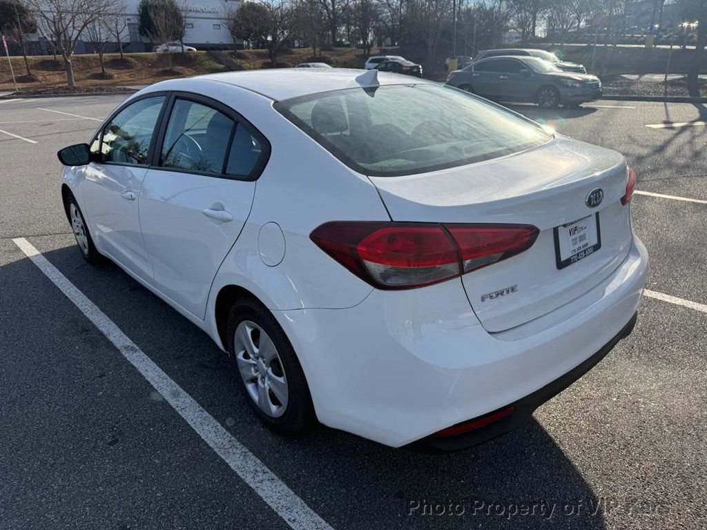 Used 2018 Kia Forte LX FWD image 7