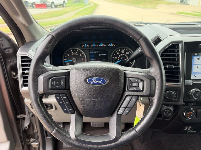 Used 2017 Ford F150 XLT w/ Equipment Group 302A Luxury AWD/4WD image 12