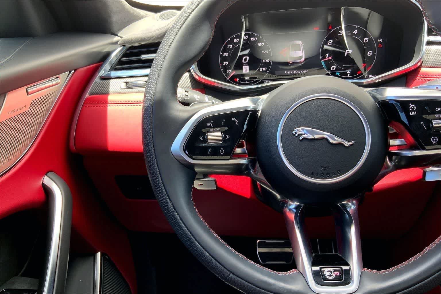 Used 2023 Jaguar F-PACE SVR AWD/4WD image 24