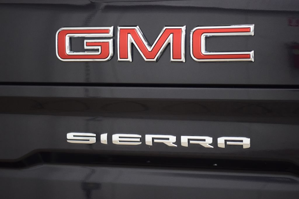Used 2023 GMC Sierra 1500 SLT w/ SLT Premium Package AWD/4WD image 24