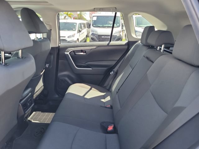 Used 2025 Toyota RAV4 XLE w/ Convenience Package FWD image 10