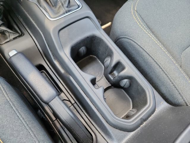 Used 2025 Jeep Wrangler Sport S AWD/4WD image 24