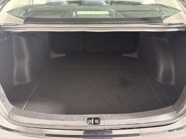 Used 2022 Toyota Corolla LE FWD image 35