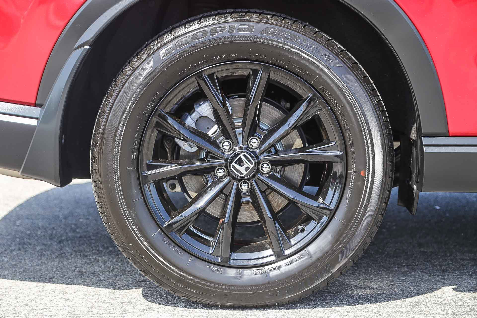 Certified 2025 Honda CR-V Sport-L image 13