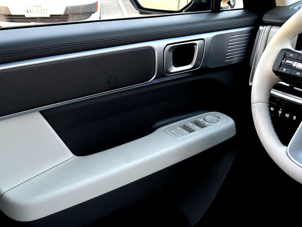 New 2026 Hyundai Santa Fe SE FWD image 20