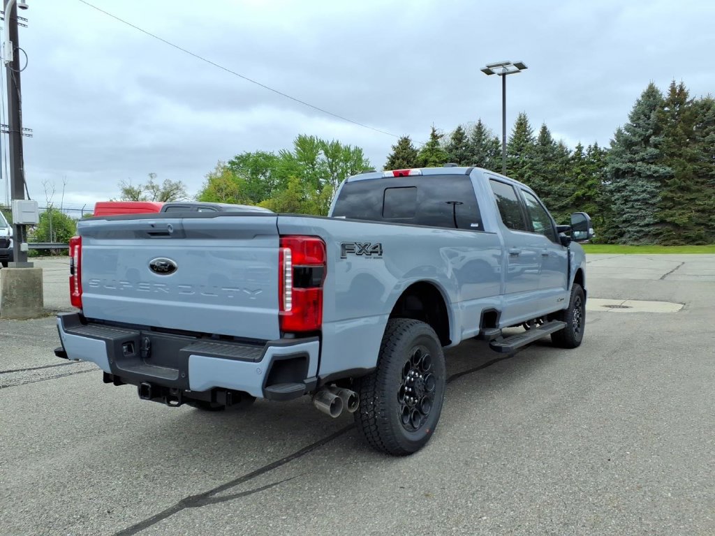 New 2026 Ford F350 Lariat w/ Black Appearance Package AWD/4WD image 5
