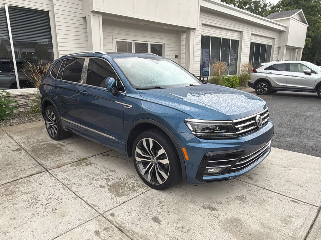 Used 2020 Volkswagen Tiguan SEL Premium R-Line AWD/4WD image 5