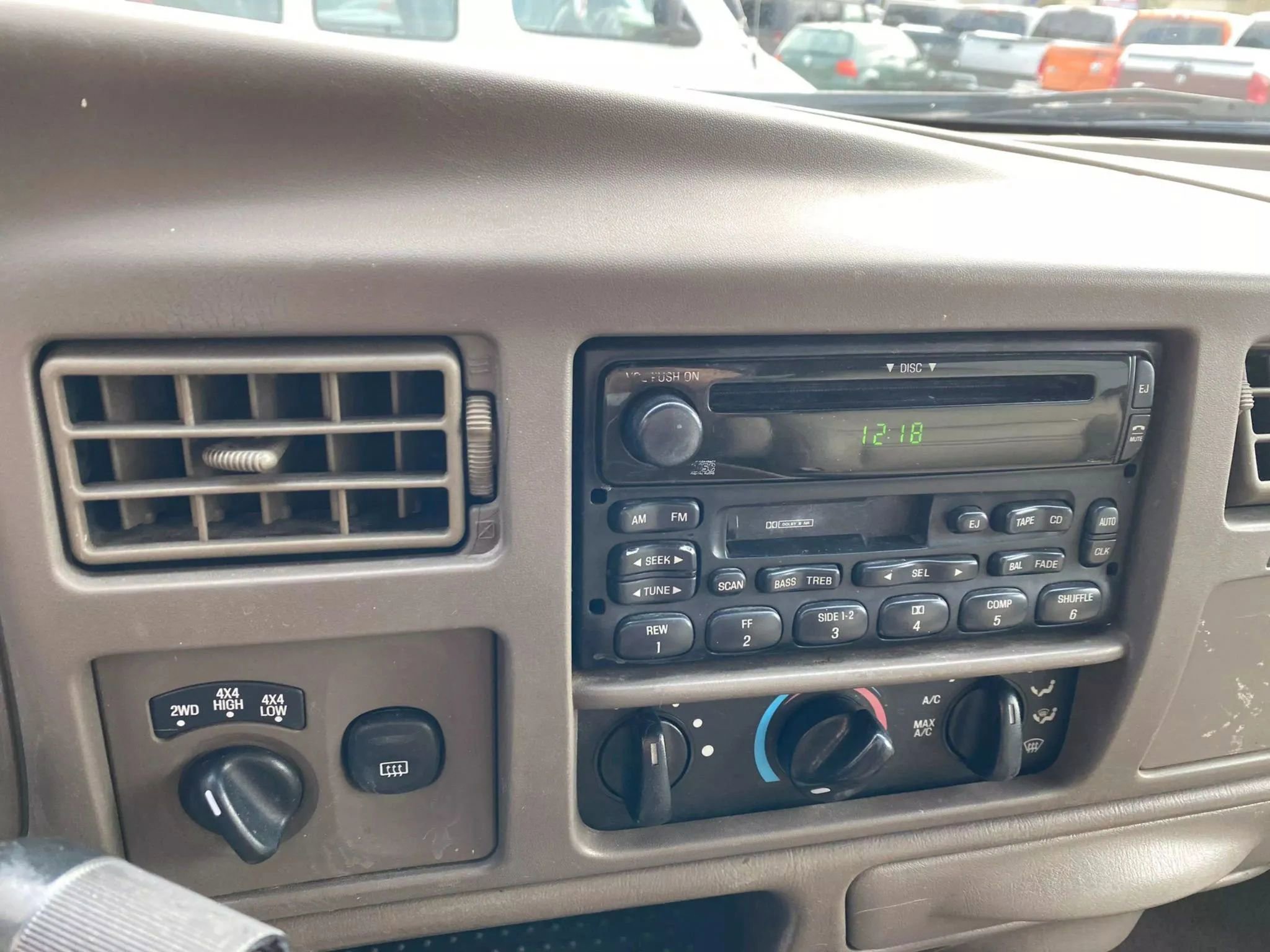 Used 2000 Ford Excursion Limited image 15