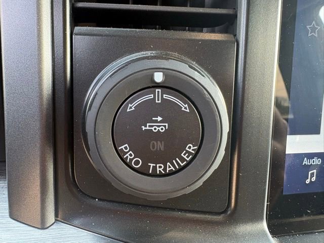 Used 2022 Ford F150 Lariat image 21