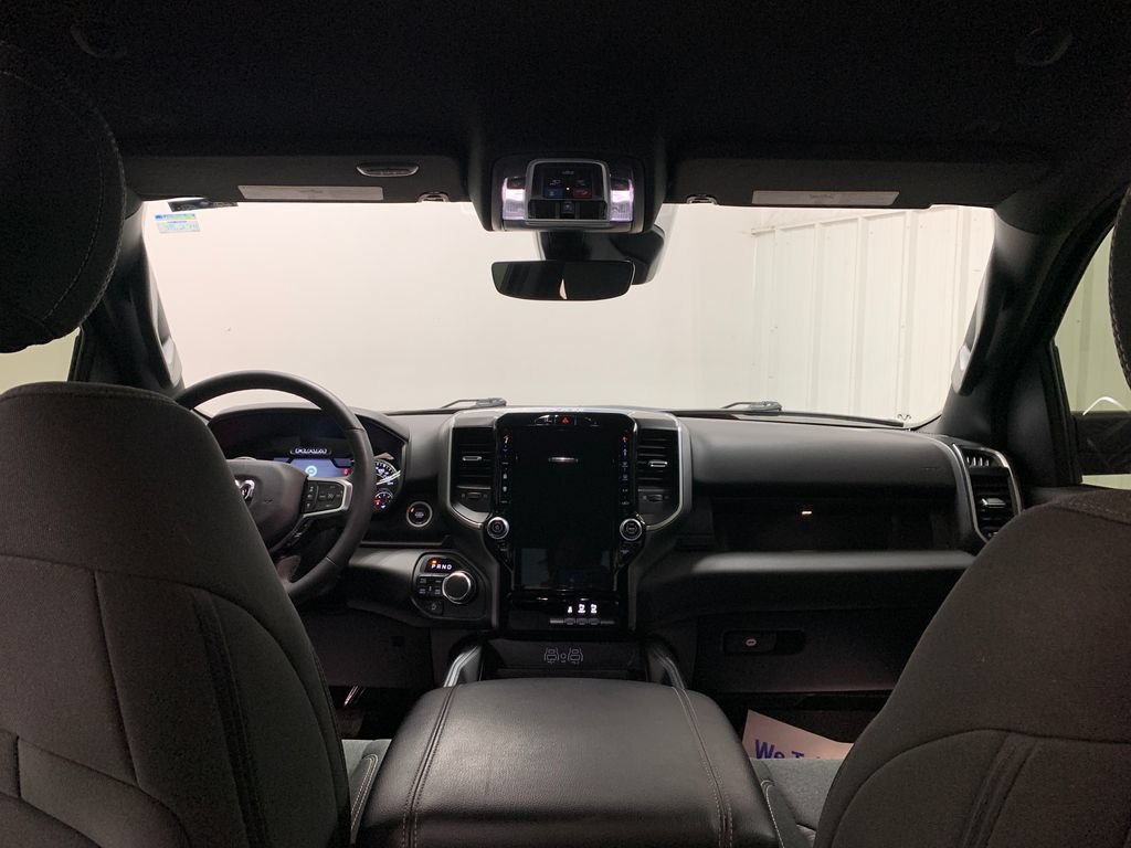 Used 2025 RAM 1500 Big Horn AWD/4WD image 18