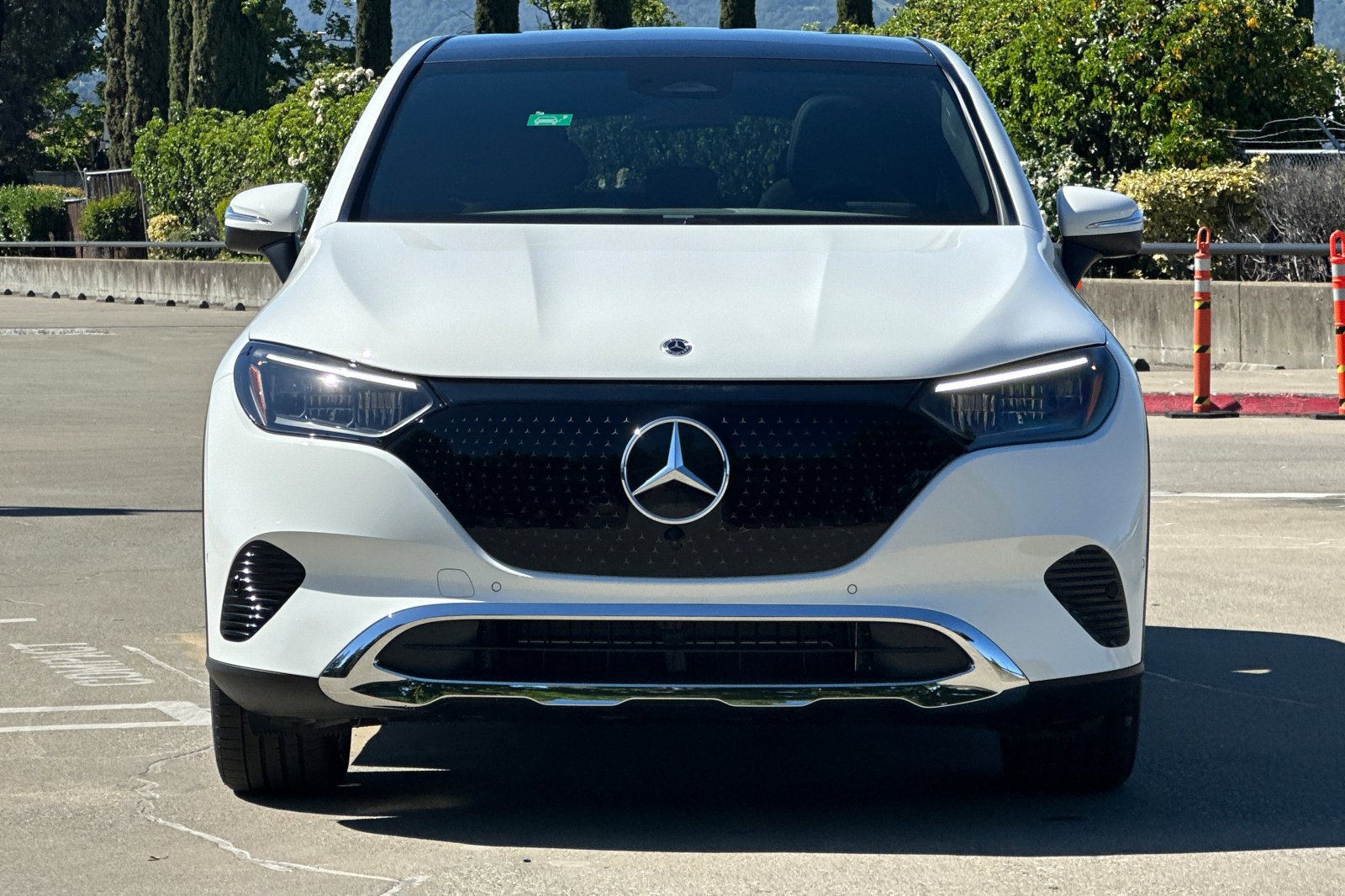 New 2025 Mercedes-Benz EQE 350+ 4MATIC SUV image 5