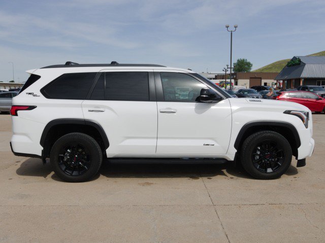 Used 2025 Toyota Sequoia Limited w/ TRD Off-Road Package AWD/4WD image 5