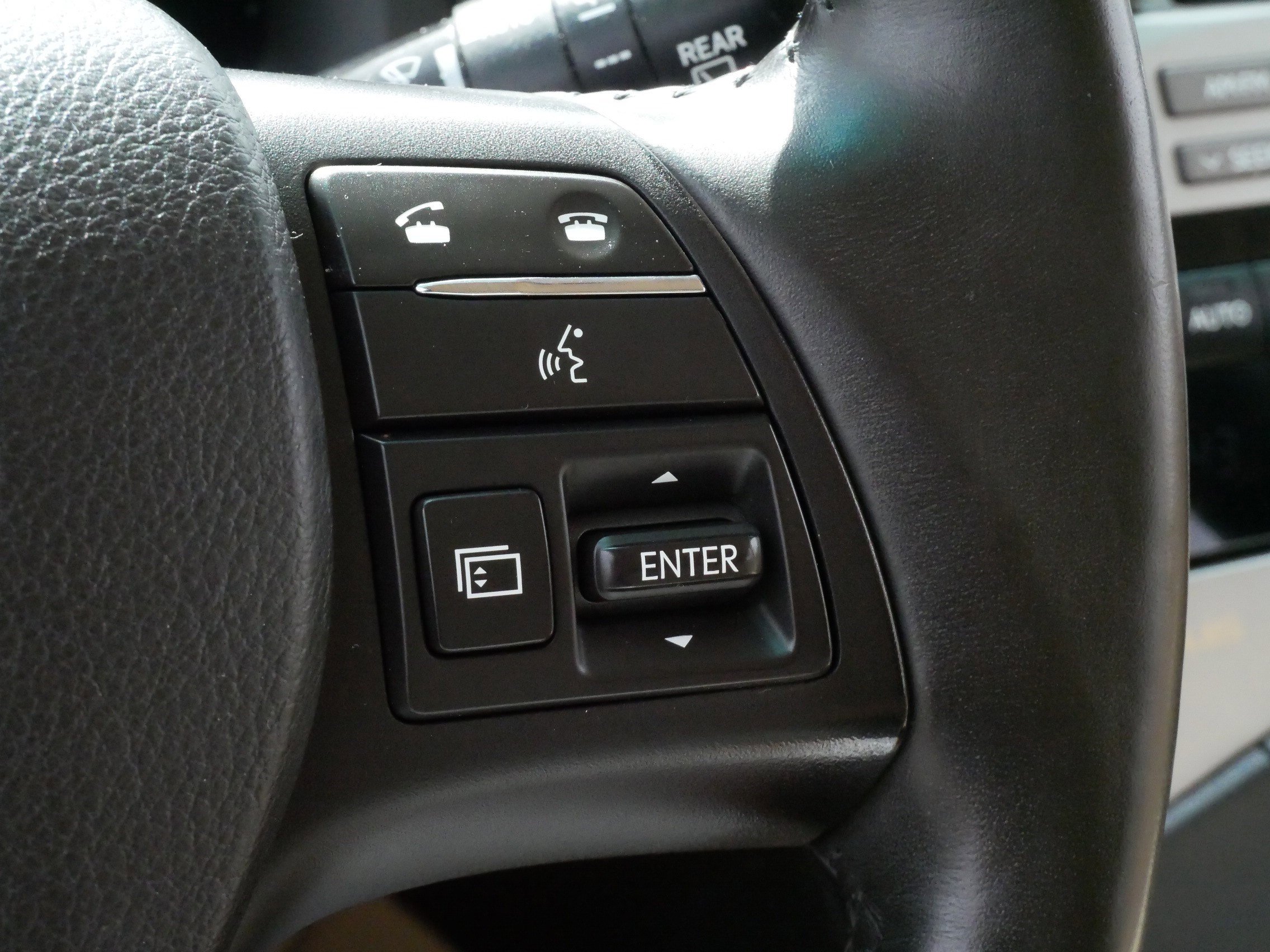 Used 2011 Lexus RX 350 AWD w/ Premium Pkg image 26