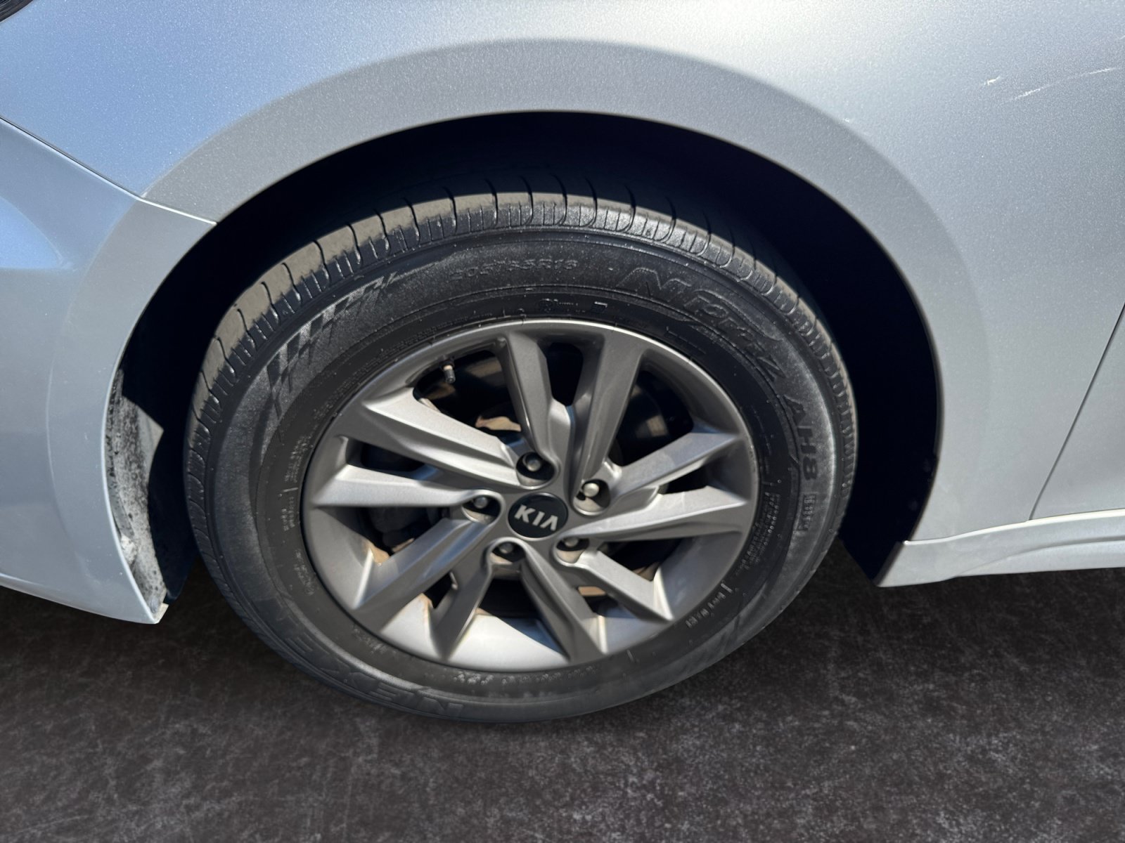 Used 2020 Kia Optima LX FWD image 14
