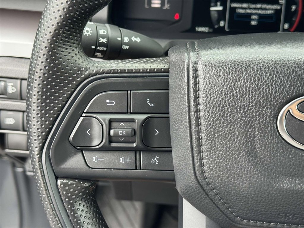 Used 2024 Toyota Tacoma SR5 image 10