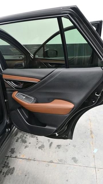 Used 2021 Subaru Outback Touring image 11