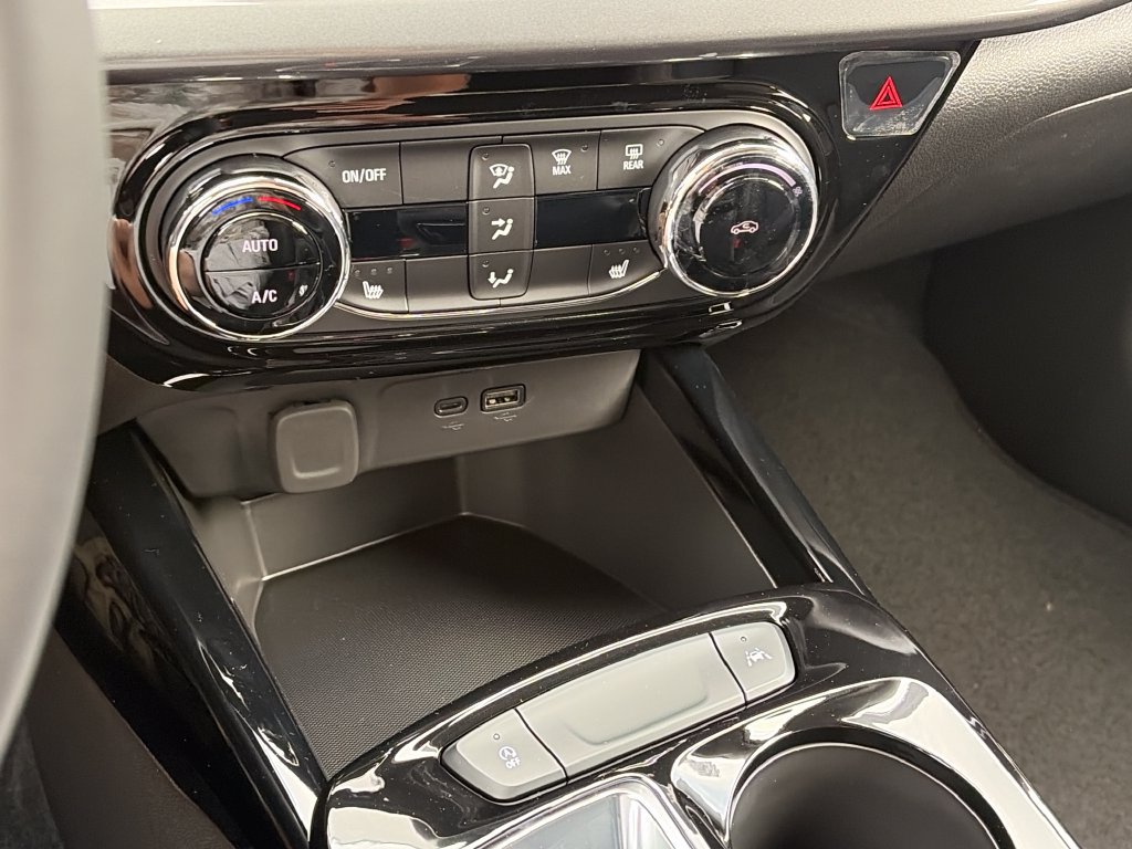 New 2026 Chevrolet Trax ACTIV w/ Driver Confidence Package FWD image 18