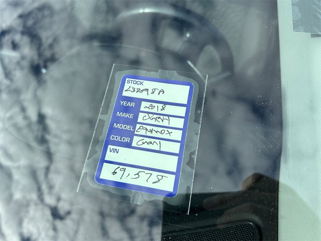 Used 2018 Chevrolet Equinox LT image 11