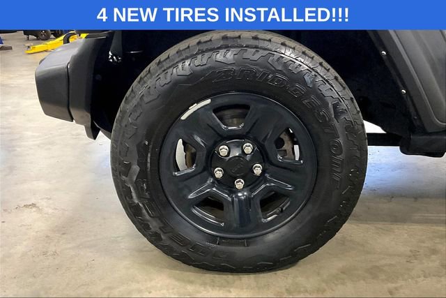 Used 2021 Jeep Gladiator Sport w/ Trailer Tow Package image 9