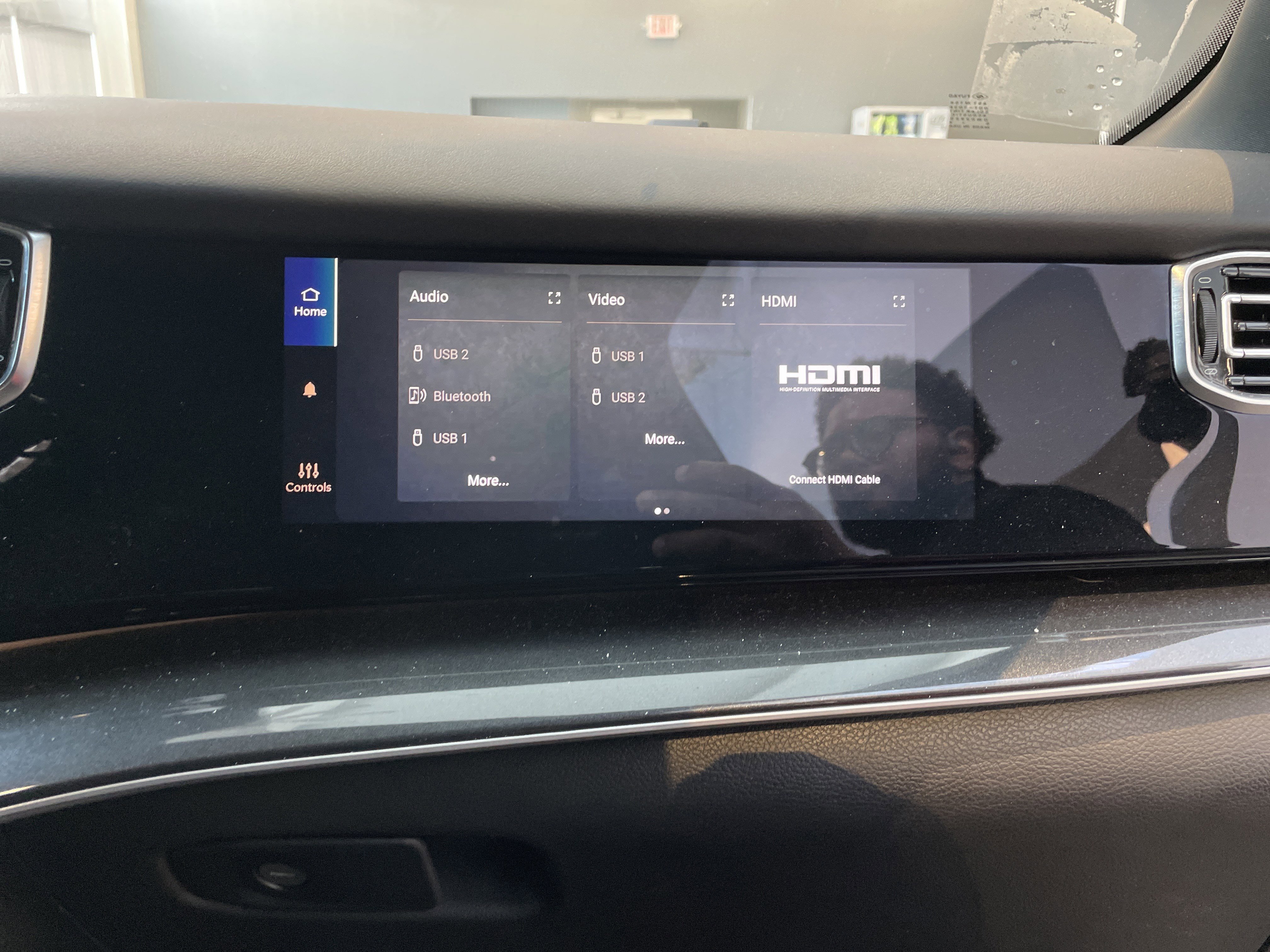 Used 2023 Jeep Wagoneer 4WD w/ Convenience Group I image 38