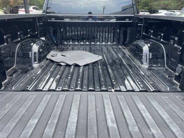 Used 2023 Chevrolet Silverado 1500 LT AWD/4WD image 26