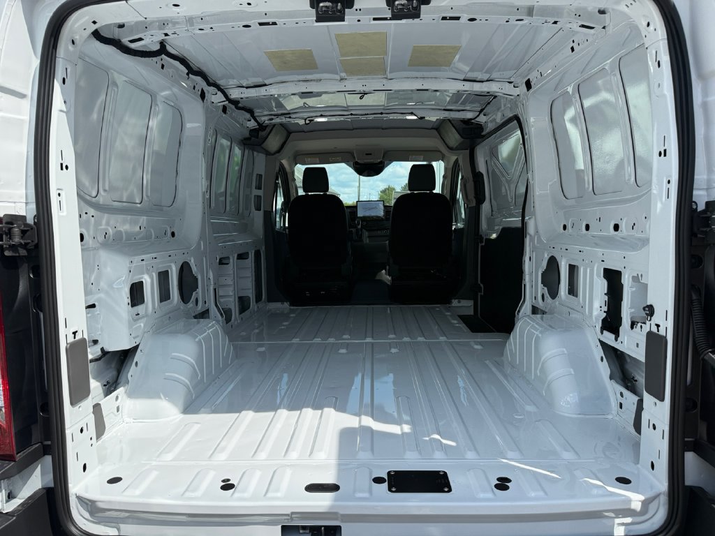 New 2026 Ford Transit 150 Low Roof RWD image 20