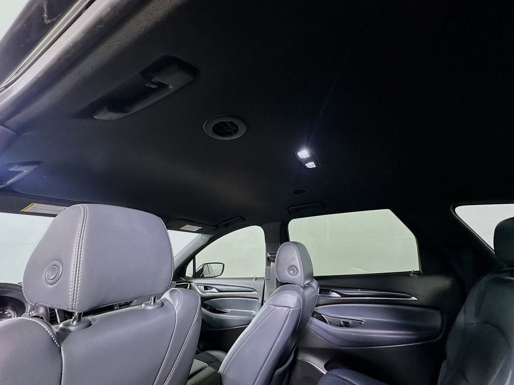Used 2024 Buick Enclave Essence w/ Technology Package image 13