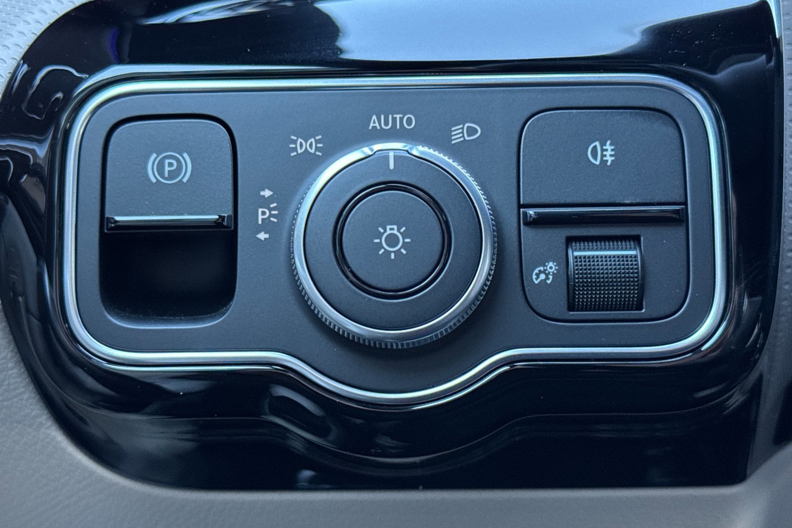 New 2026 Mercedes-Benz CLA 250 4MATIC image 27