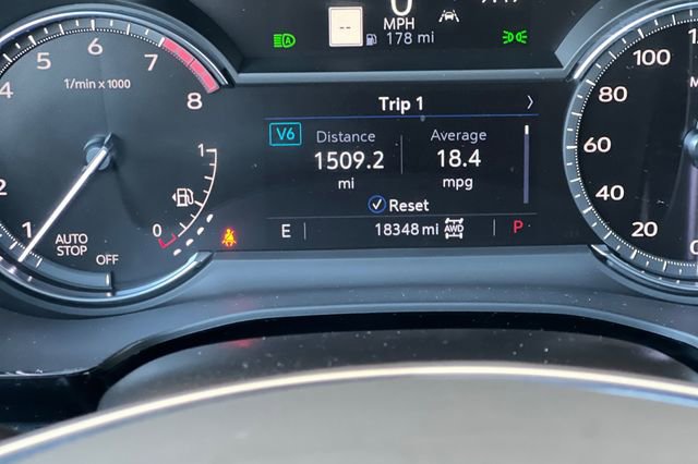 Used 2025 Cadillac XT5 Premium Luxury image 35