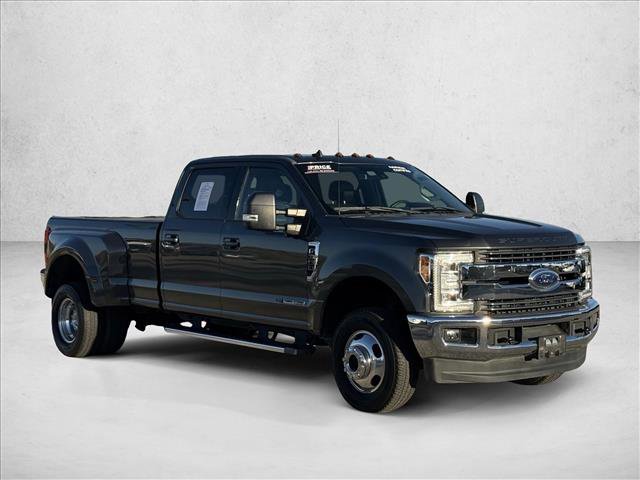 Used 2019 Ford F350 Lariat w/ Lariat Ultimate Package image 3