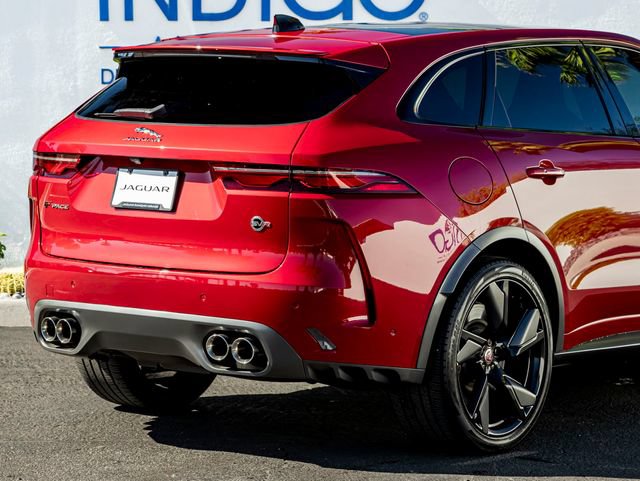 Used 2022 Jaguar F-PACE SVR AWD/4WD image 7