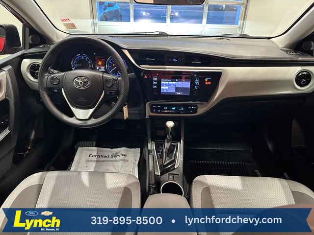 Used 2018 Toyota Corolla LE image 7