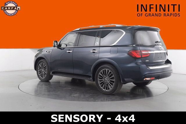 Used 2023 INFINITI QX80 Sensory image 5